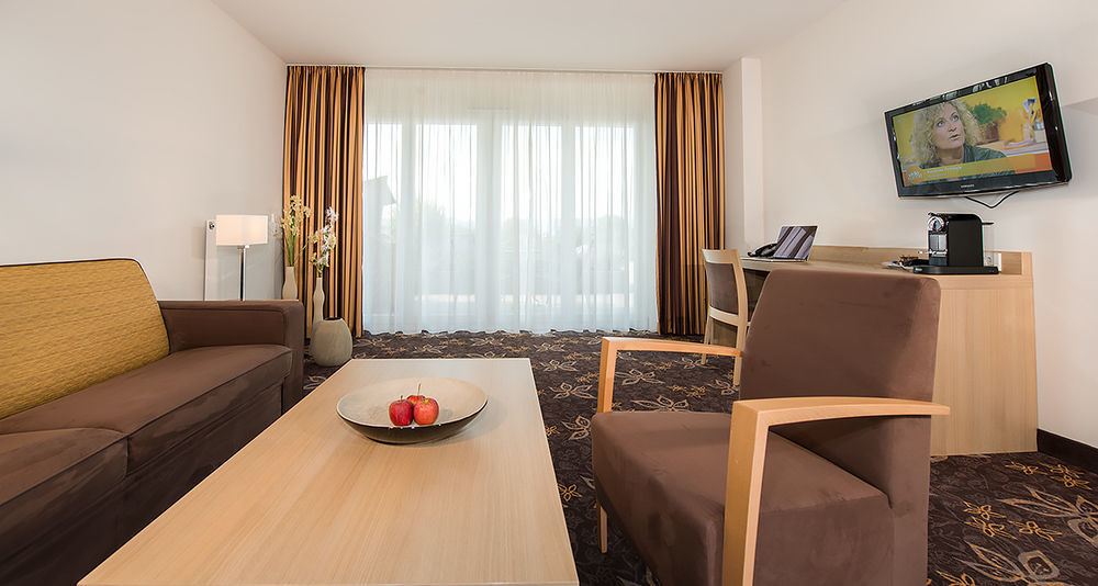 Hotel Wuerttemberger Hof Öhringen Esterno foto